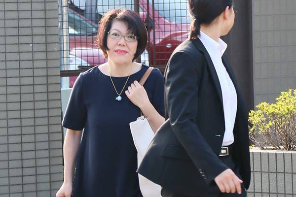 小室圭さん母と同じ屋根の下で24年…元婚約者隠す意外な事実