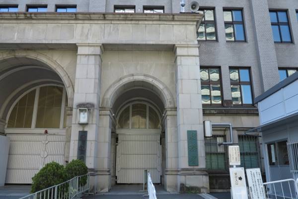 財務省自殺職員の父慟哭「総理はどんな神経しとるんか…」