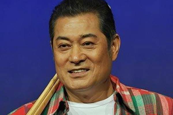 松平健のスシロー広告が話題　眼力に負けて注文する人続出