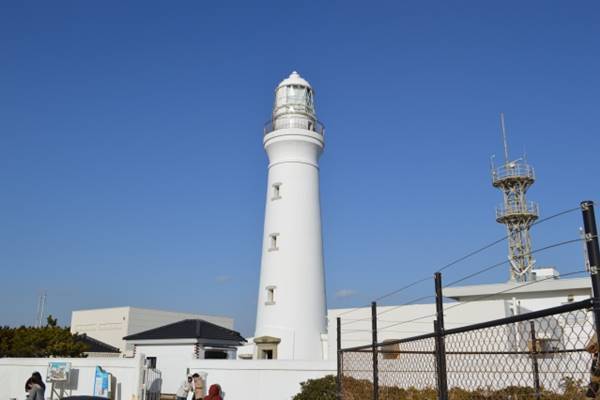 開運温泉に行くなら「乙丙丁の方角」吉方位にもこだわろう！