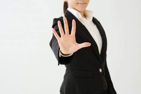 上司の誘いやパートを辞めるときに使いたい上手な断り方