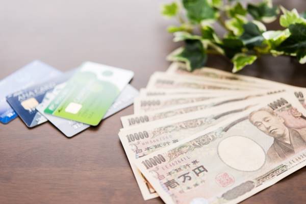 20年後には現金20万円が！「ポイント投資」のいろいろ