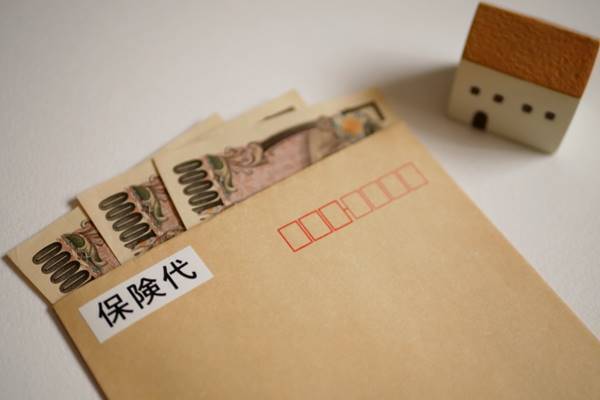 「50歳からの保険」は共済で！専門家挙げるメリット