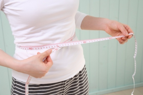 脂肪燃焼待つより速攻サイズダウン！おなかの弾力を取り戻すケア法