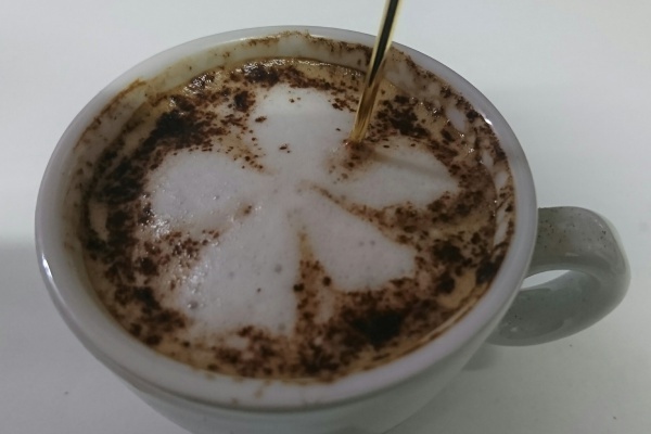 目指せバリスタ！「コーヒーアート」本を買って実践してみた