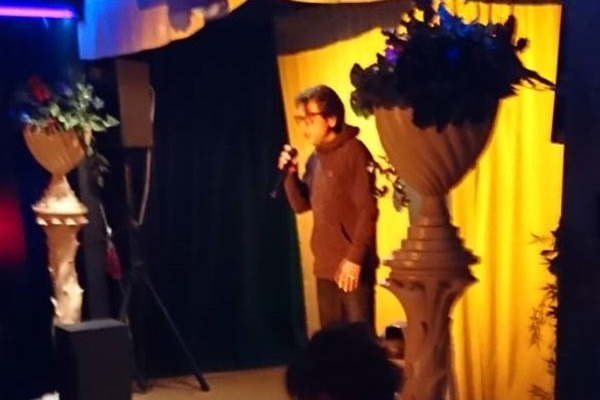 藤井フミヤ サプライズの夜！キャバレーでTRUE LOVE熱唱