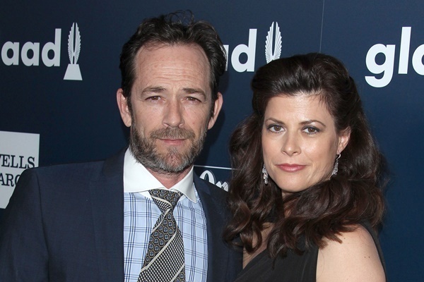 脳卒中で急死の『ビバヒル』ルーク・ペリー、婚約中だった