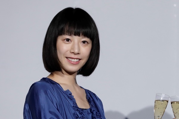 岡田准一と夏帆が夫婦役で共演！「感慨深い」の声あがる理由