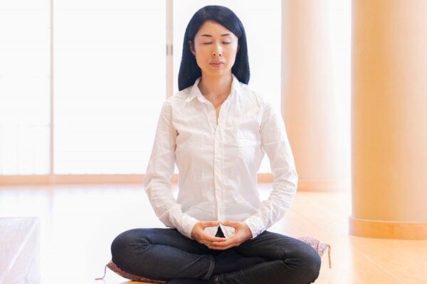 手軽で簡単！「瞑想」が“女性の悩み”にこたえてくれる3つの理由