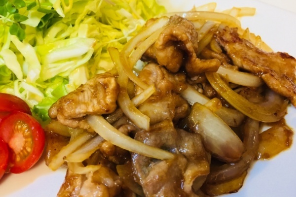 最強おかずは豚肉のしょうが焼き！ヤセ体質になる4ルール