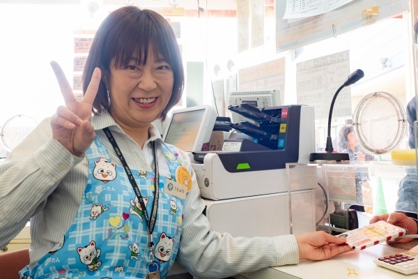 100万円買って7億円当てた！販売員が見た億万長者当せん者