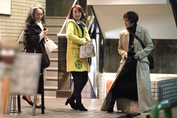 河野景子 伝説アナ招集の夜！フリー転身成功のOGに復活相談