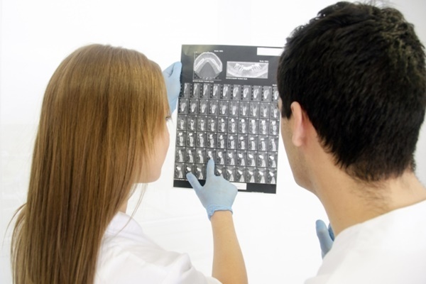 セカンドオピニオンを嫌がる歯科医は信用してはいけない！