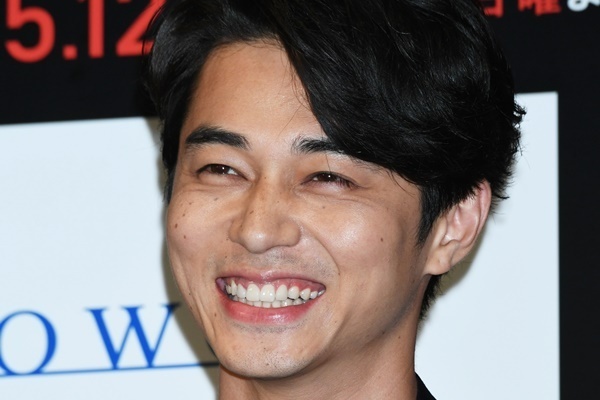 東出昌大が忘れられない小日向文世の宇宙人トーク