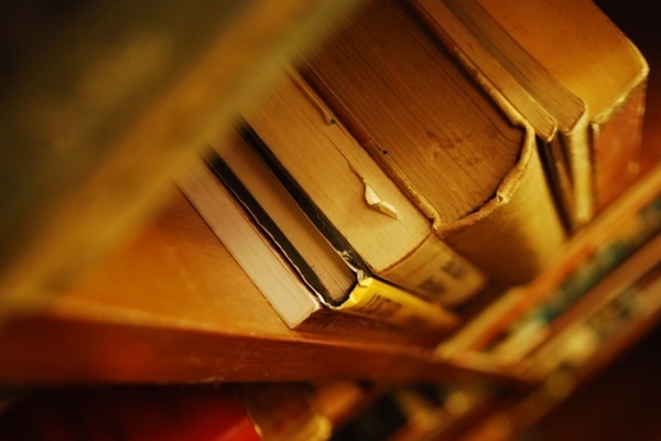 幻冬舎社長 実売晒し謝罪するも非難止まず…不買宣言する人も