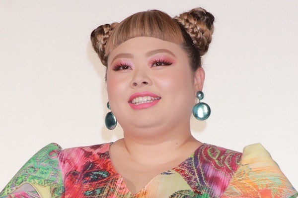 渡辺直美　NY＆フランスの雑誌の表紙を飾り「世界のナオミ」に