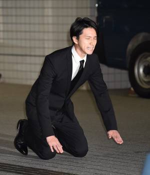 田口淳之介が土下座しても叩く人達 いつから日本はこうなった