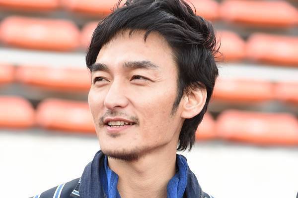 草なぎ剛 ブラタモリでナレーター変更「大人の事情か」と話題