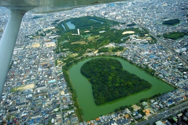 夏ジャンボ、「億」当せんは世界遺産・仁徳天皇陵にあやかる！
