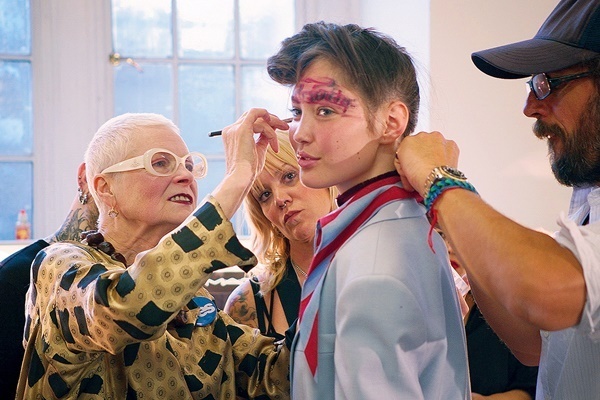 気高きファッション女王・ヴィヴィアンを描くドキュメント