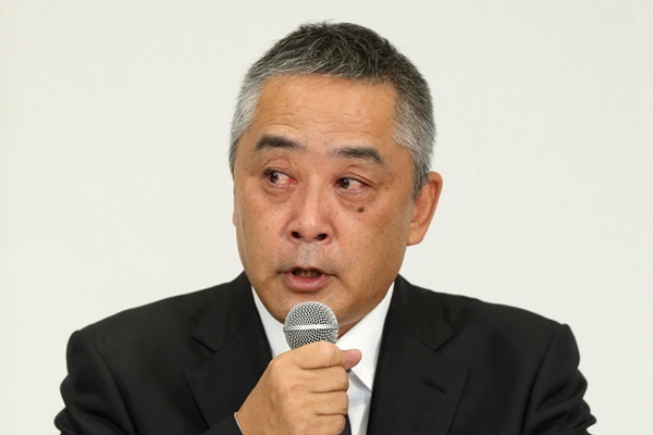 吉本社長“パワハラ発言は冗談”に「いじめの常套句」の声