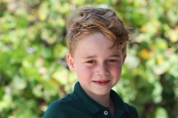 ジョージ王子へのお祝いコメントが無礼!?　メーガン妃に非難