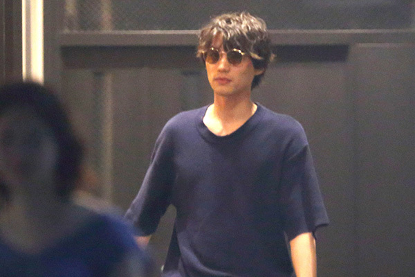 福士蒼汰 朝4時までひとりカラオケ！友達少ない奥手な素顔