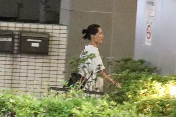 綾瀬はるか 細マッチョに！西島秀俊と再共演で驚きの肉体改造