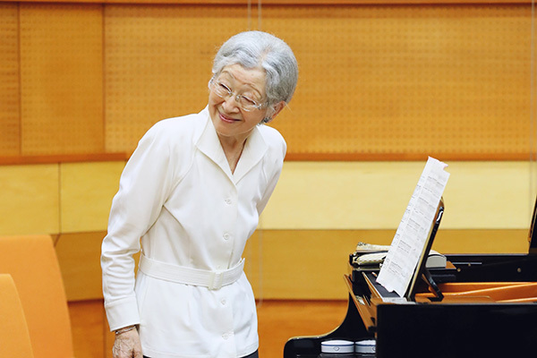 美智子さま「来年もね」と旧友に…がん手術直前に再会の約束