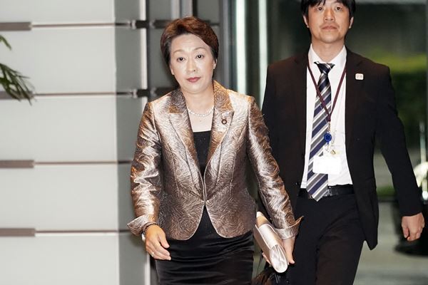 橋本聖子氏のスケ番教育論 善悪教えるにはヤキ入れるしかない