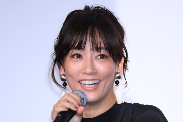水川あさみ入籍で46万いいね！　喜び報告に桐谷美玲ら続々祝福
