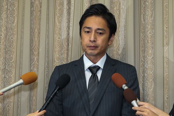 徳井義実“所得隠し”裏で高級時計など散財 ドバイ移住も視野か