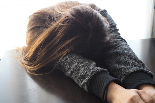 40代以降の女性で自覚する人急増…「めまい」の原因と種類