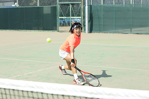 元プロテニス選手が体験した「天皇ご一家“愛のラリー”」