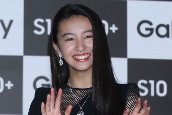 koki, 木村拓哉の誕生日を祝福！幼い娘と若パパ姿に尊いの声