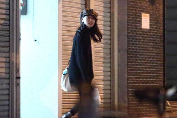 戸田恵梨香　恋人役と深夜の親密酒現場！朝ドラ病欠理由も一緒