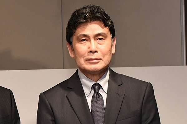 12月に金婚式ーー松本白鸚明かす「武者修行だった新婚旅行」