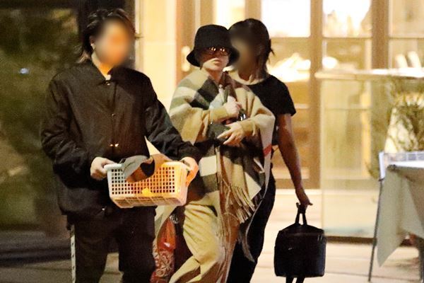 浜崎あゆみ8万円VIPエステへ…話題変身の陰に41歳の女磨き