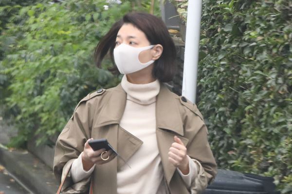 V6坂本昌行 元宝塚トップと熱愛！自宅愛1年で愛犬なつく関係