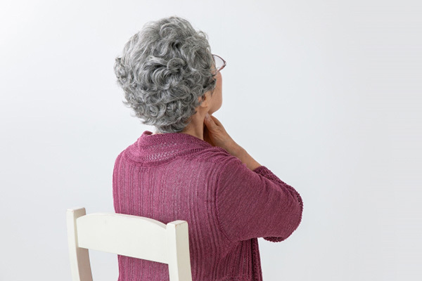 「誤嚥性肺炎」起こす“のどのズレ”とは？その仕組みと兆候