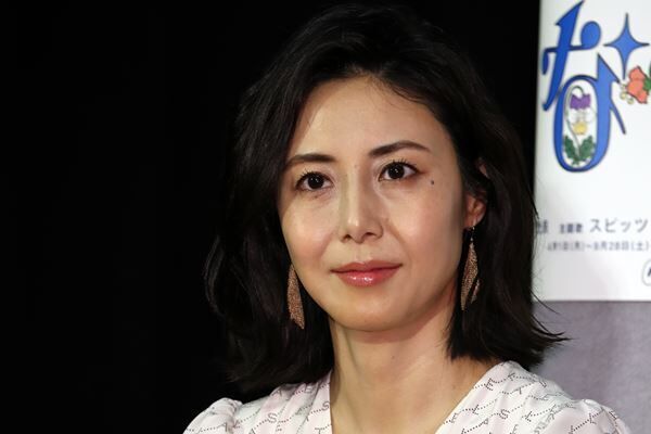 松嶋菜々子が来年女優休業へ「長女の英国留学に同伴」で決断