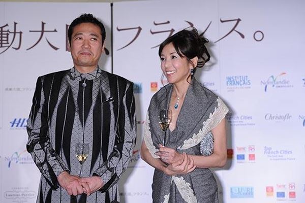 故・川島なお美さん 愛犬が天国へ…夫・鎧塚氏が葬儀を涙で報告