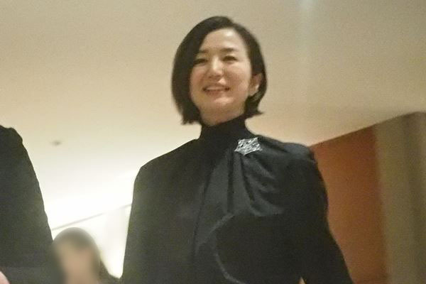 山下達郎登場に鈴木京香絶叫！グランメゾン祝宴のサプライズ