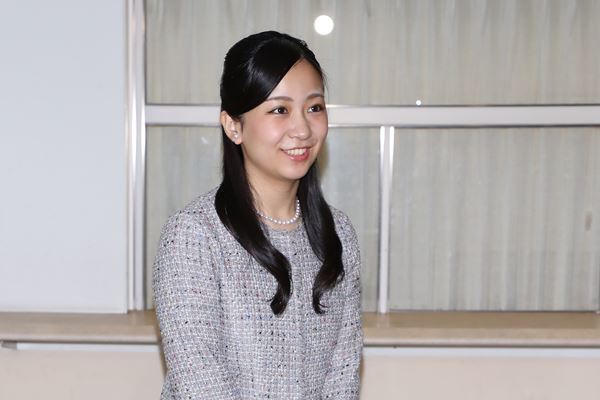 佳子さま キルト展へ！秋篠宮さまが「真面目な性格」を高評価