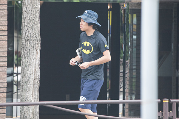 小出恵介が2年で復帰できた訳 温情で5億円負債ほぼ肩代わり