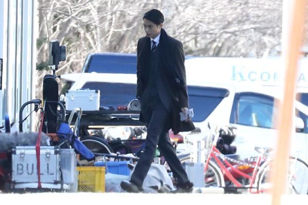 東出昌大 謝罪会見を拒否！不倫報道から3週間も逃げの一手