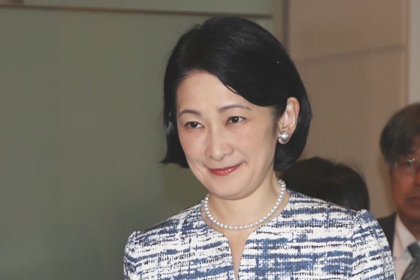 眞子さま運命の日にご一家集合 結婚だけではない2つめの問題
