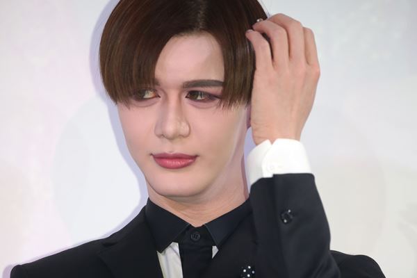 Matt 美容費用は年間500万円…収入10倍でも実家住みの理由