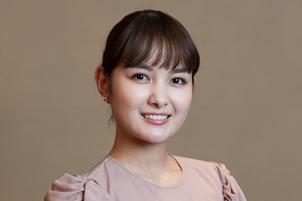 葵わかな 舞台での好演のウラに「お芝居ヘタでヘコみました」