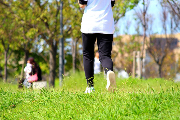 専門医指導する「慢性腎臓病」予防「20分×週5回歩こう」